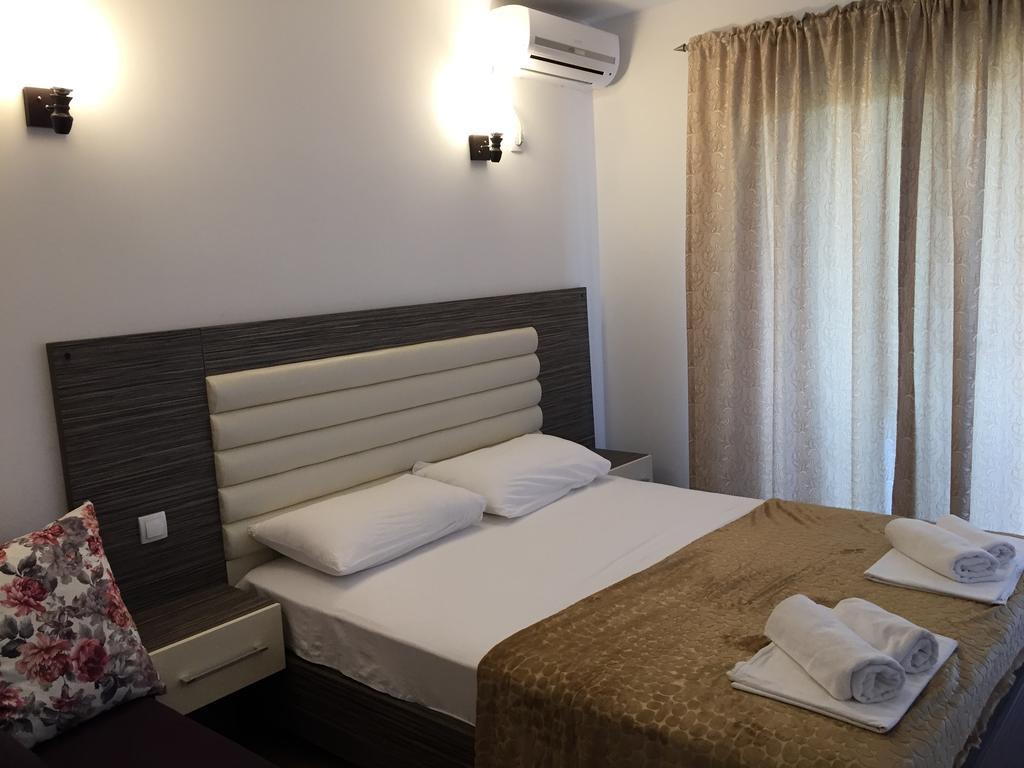 Apartments Cungu Ulcinj Exterior photo